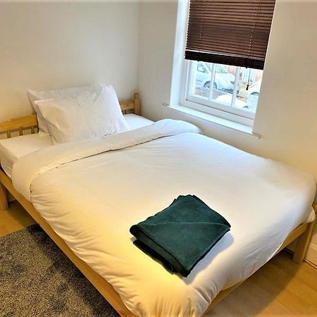Smart 1 Bedroom Apartment In The City - Islington Лондон Екстериор снимка